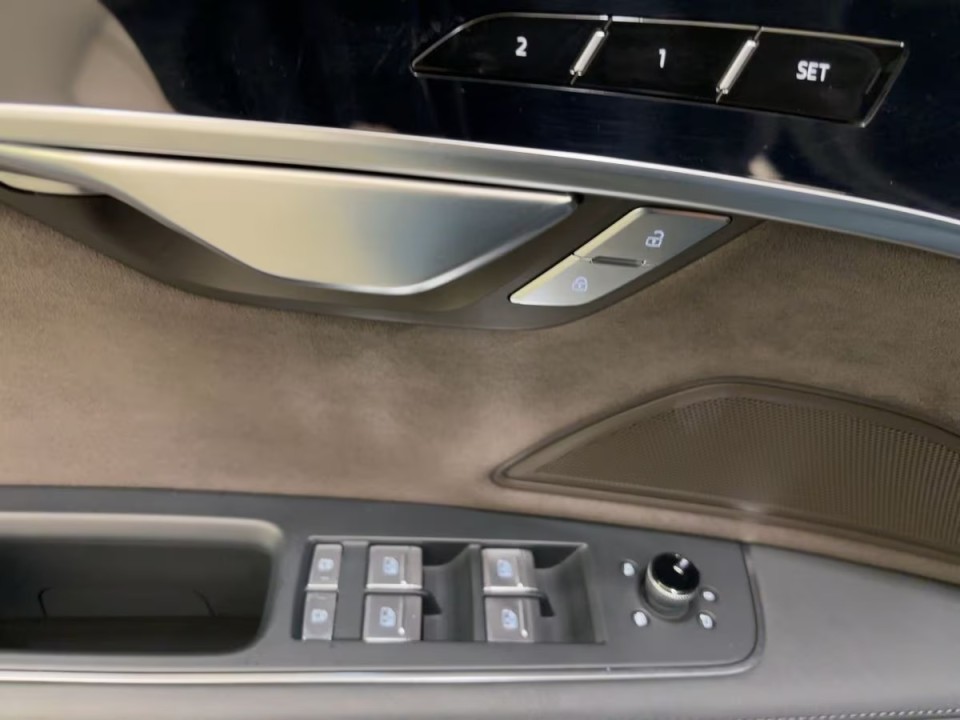 Audi A8 50 TDI Quattro Tiptronic - foto 13