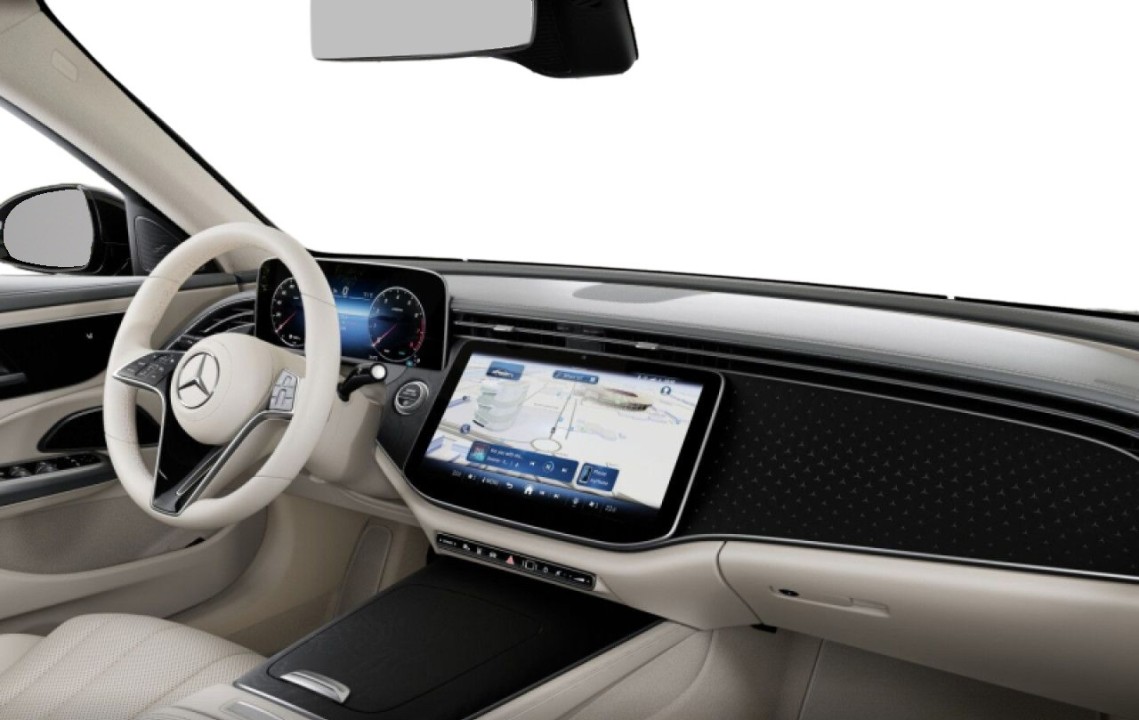 Mercedes-Benz E 200 - foto 17