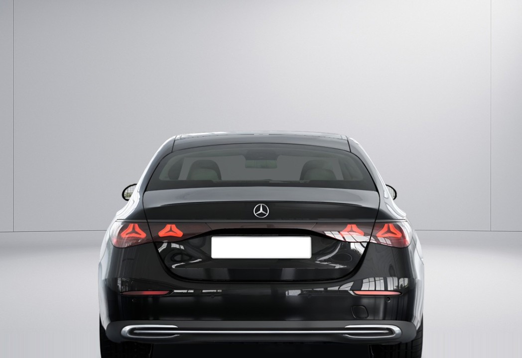 Mercedes-Benz E 200 - foto 6