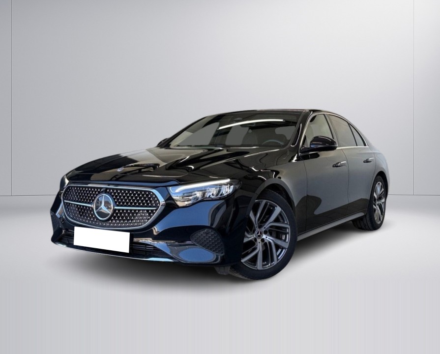 Mercedes-Benz E 200 4MATIC - foto 6