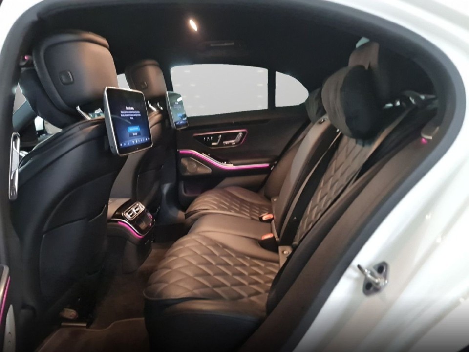 Mercedes-Benz S 450e - foto 19