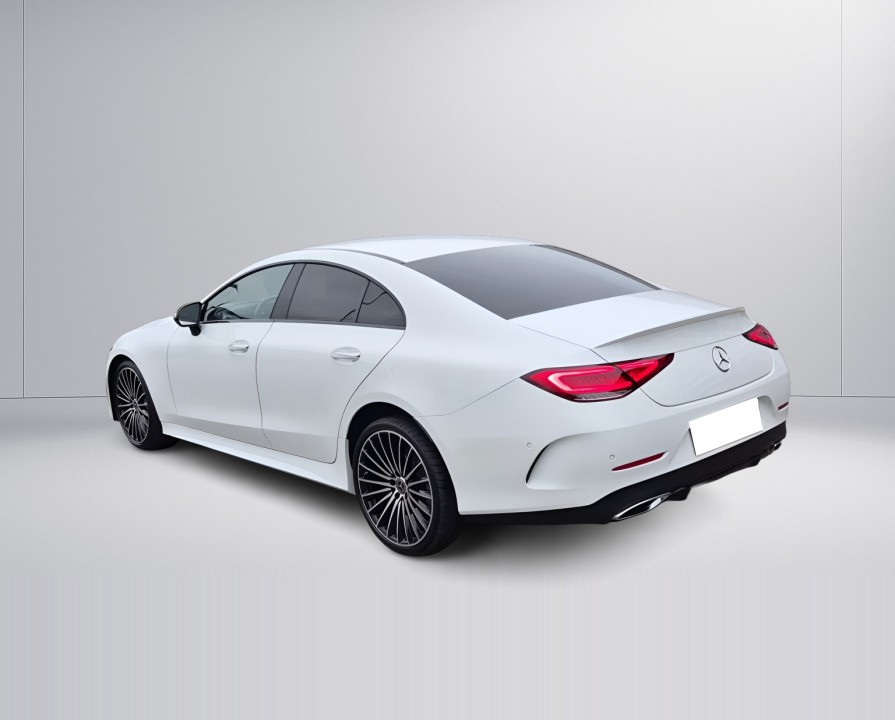 Mercedes-Benz CLS 400d 4MATIC AMG (5)