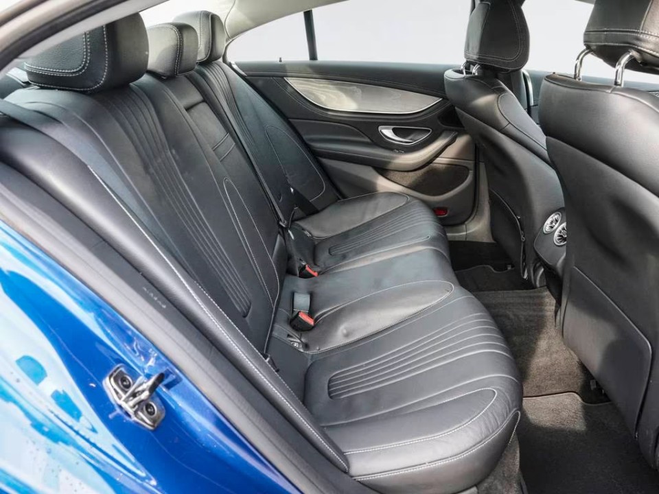 Mercedes-Benz CLS 400d 4MATIC (4)