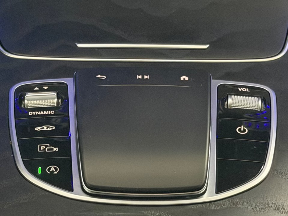 Mercedes-Benz CLS 450 4MATIC AMG - foto 19