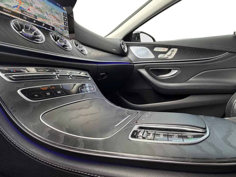 Mercedes-Benz CLS 450 4MATIC AMG - foto 16