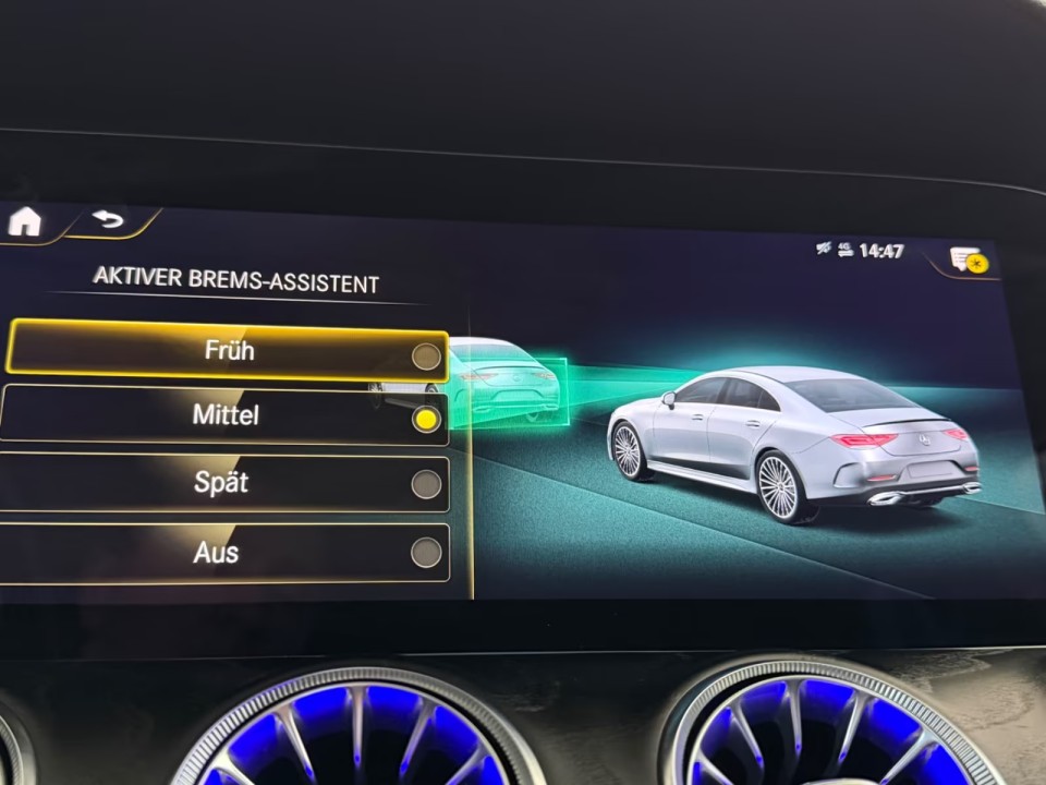 Mercedes-Benz CLS 450 4MATIC AMG - foto 32