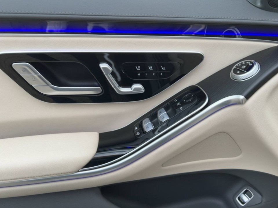 Mercedes-Benz S 350d - foto 18