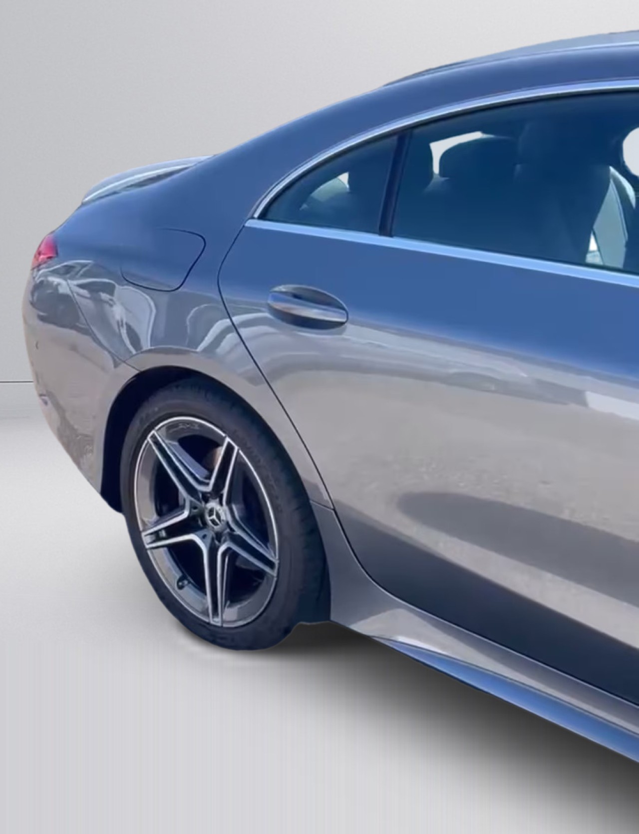 Mercedes-Benz CLS 350 - foto 13