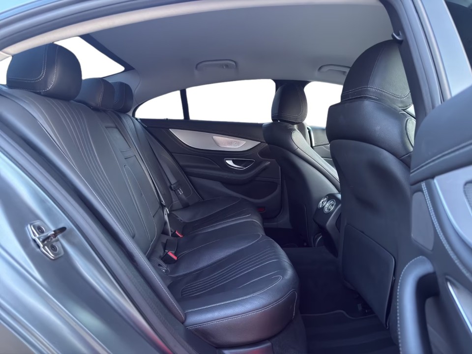 Mercedes-Benz CLS 300d 4MATIC AMG - foto 11