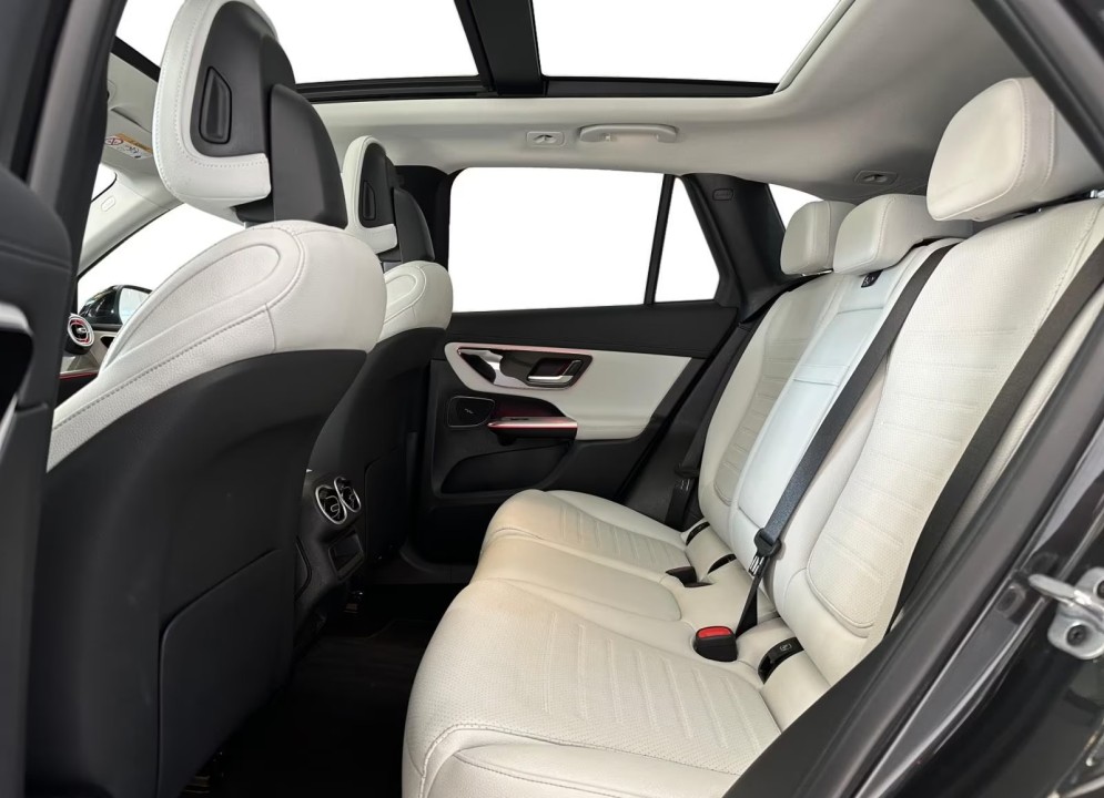 Mercedes-Benz GLC 400e 4MATIC AMG - foto 7