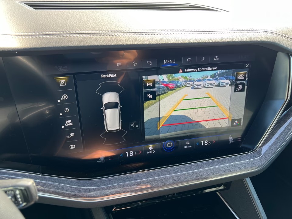 Volkswagen Touareg 3,0 TDI 4Motion - foto 15