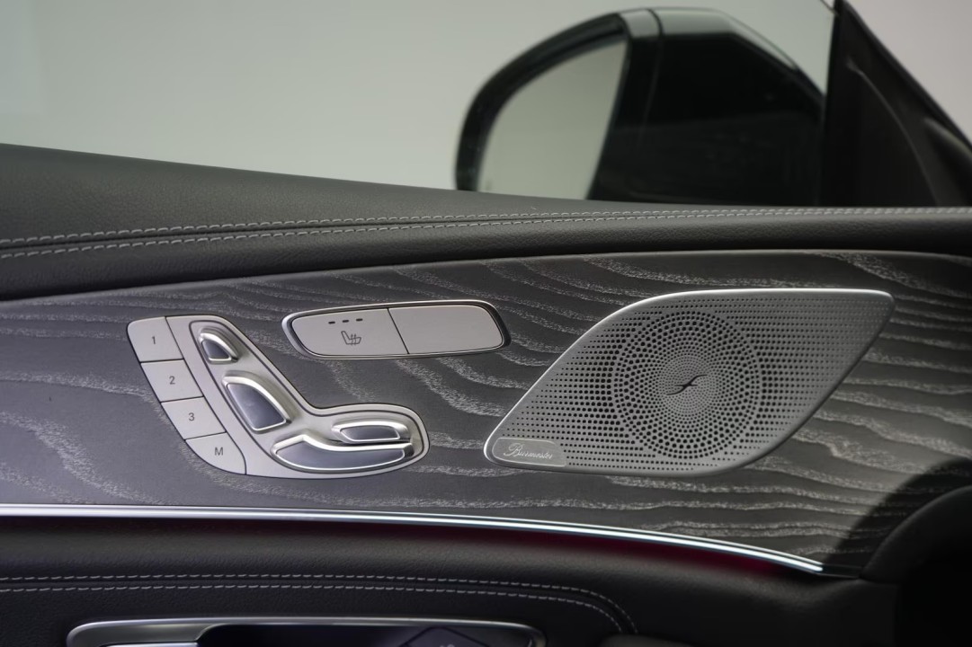 Mercedes-Benz CLS 400d 4MATIC AMG - foto 21