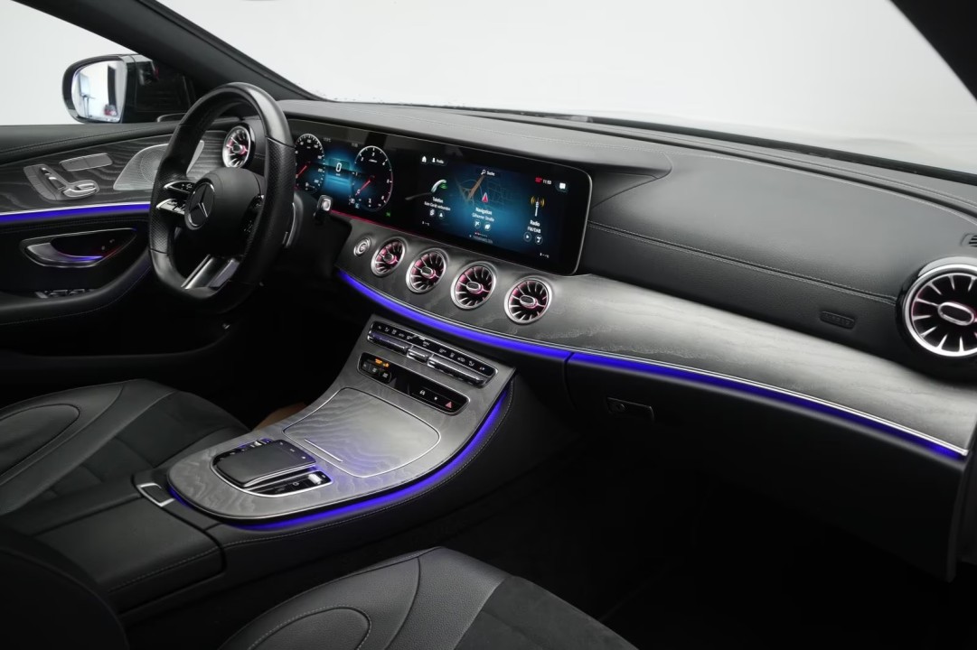 Mercedes-Benz CLS 400d 4MATIC AMG - foto 8