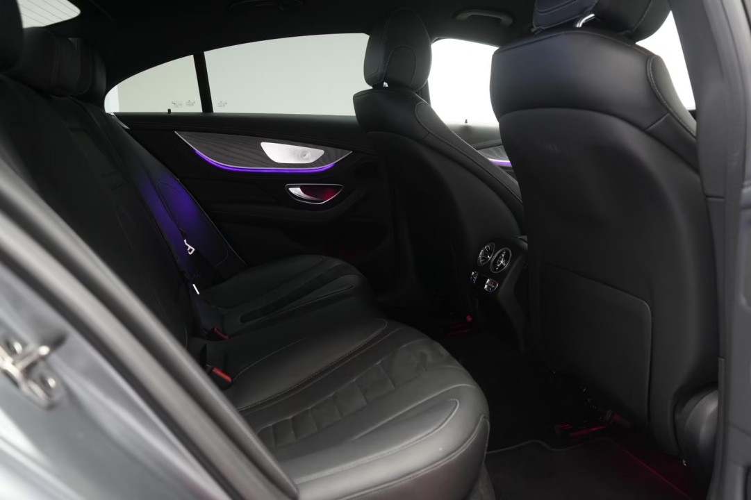 Mercedes-Benz CLS 400d 4MATIC AMG - foto 20