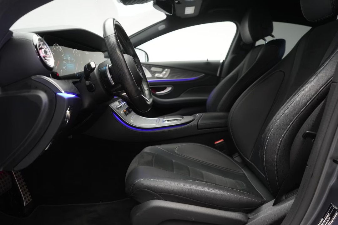 Mercedes-Benz CLS 400d 4MATIC AMG - foto 11