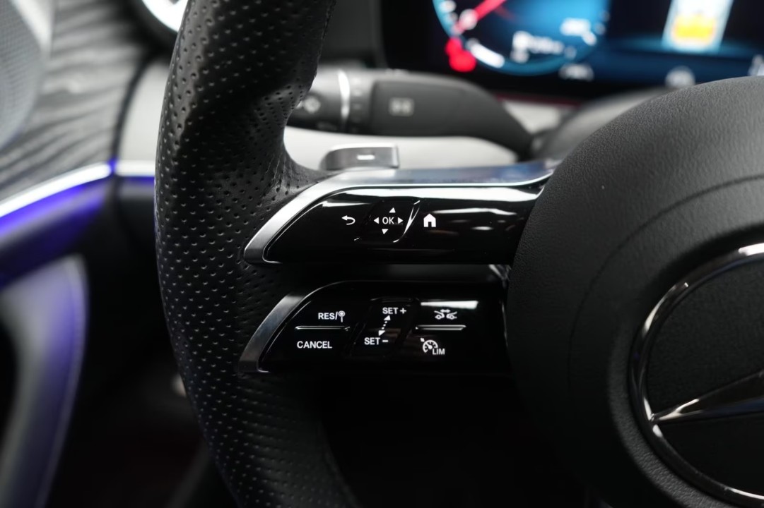 Mercedes-Benz CLS 400d 4MATIC AMG - foto 12