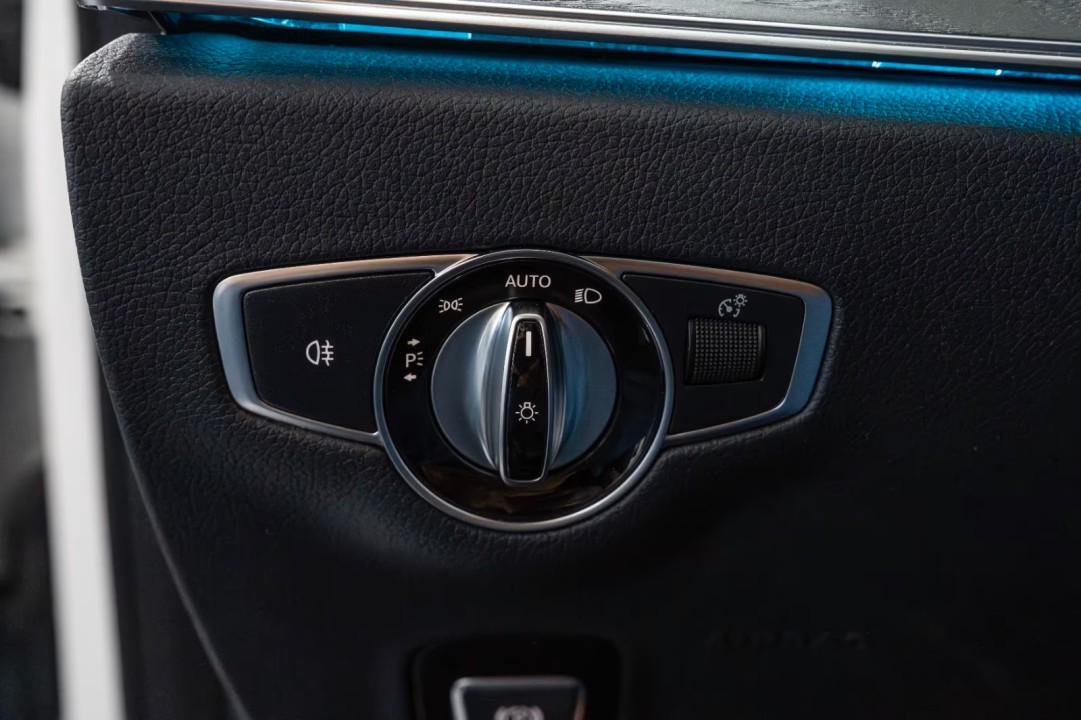Mercedes-Benz CLS 450 4MATIC AMG - foto 13