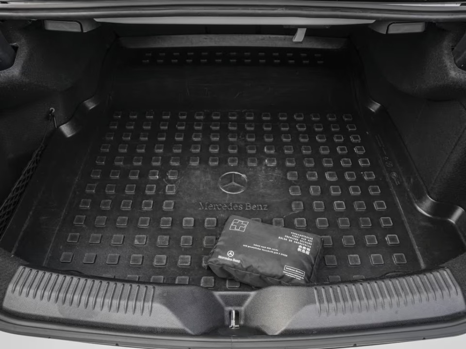 Mercedes-Benz CLS - foto 12