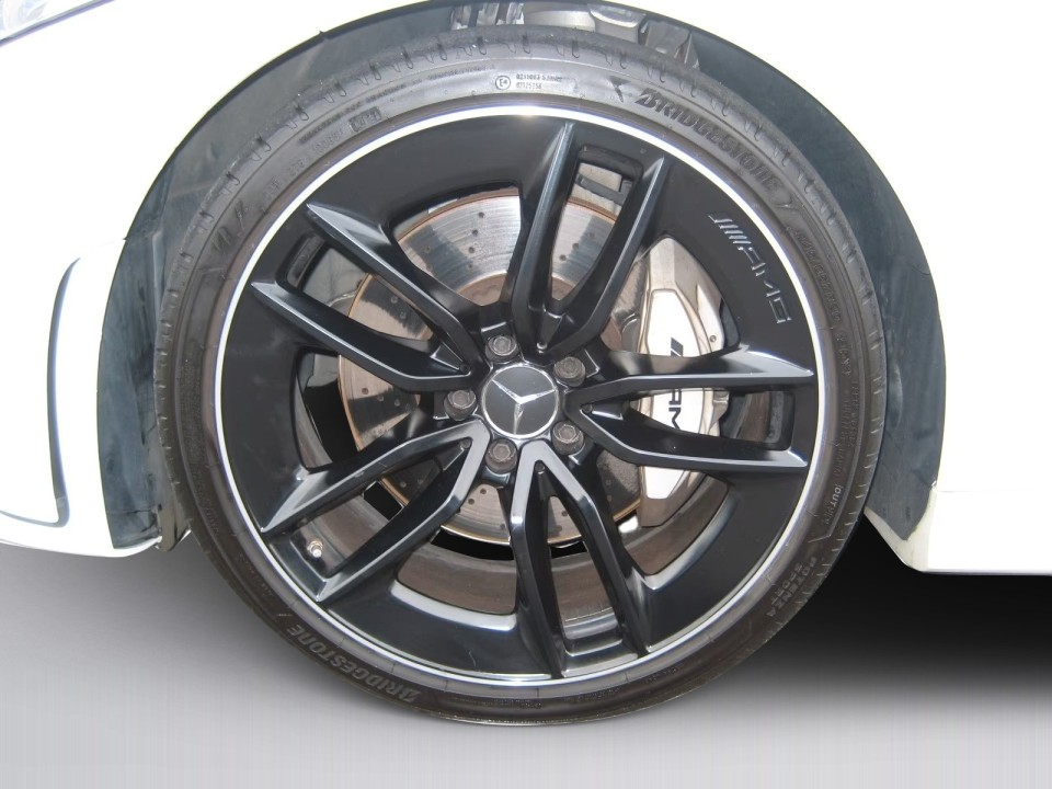 Mercedes-Benz CLS 53 AMG 4MATIC - foto 26