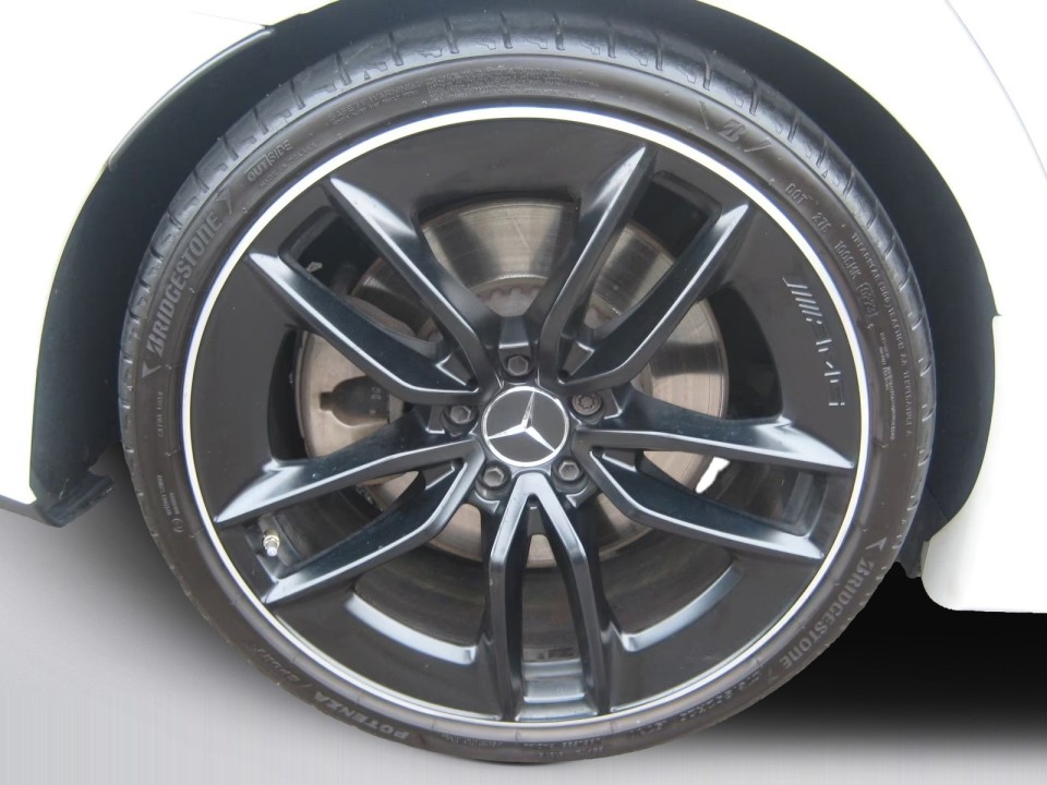 Mercedes-Benz CLS 53 AMG 4MATIC - foto 29