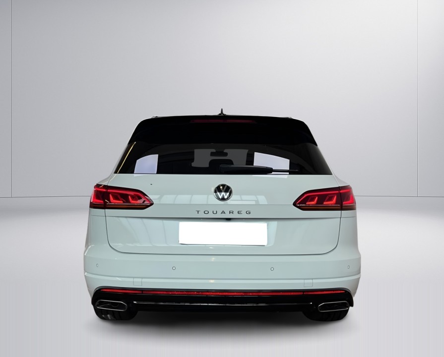 Volkswagen Touareg R-Line (4)