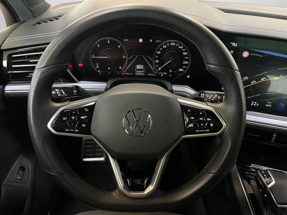 Volkswagen Touareg R-Line - foto 12