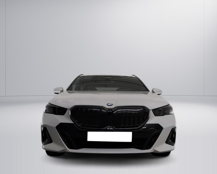 BMW Seria 5 520d (2)