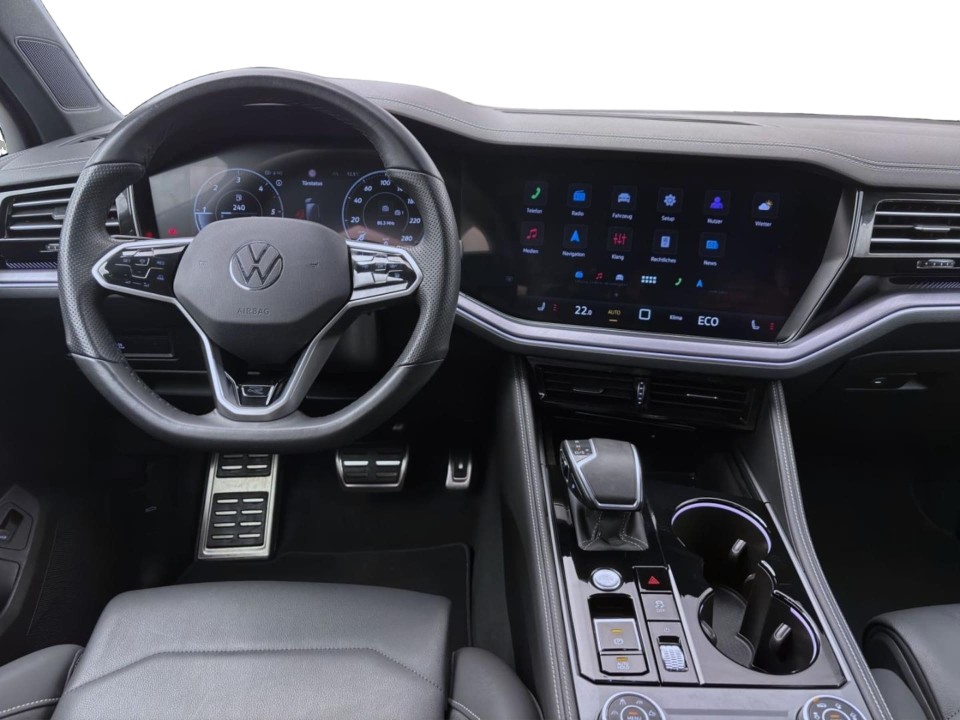 Volkswagen Touareg R-Line - foto 11