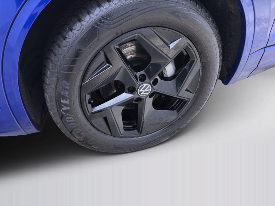 Volkswagen Touareg R-Line - foto 18