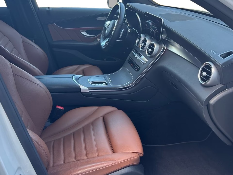 Mercedes-Benz GLC Coupé 300de 4MATIC AMG - foto 8
