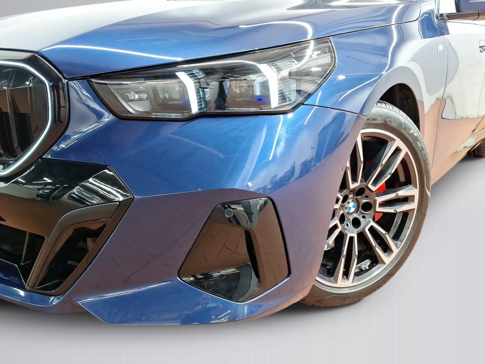 BMW Seria 5 520d M-Sport - foto 20