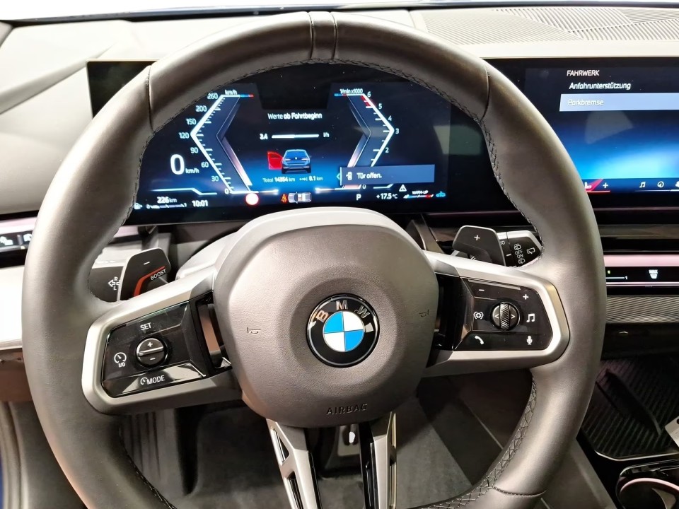 BMW Seria 5 520d M-Sport (4)