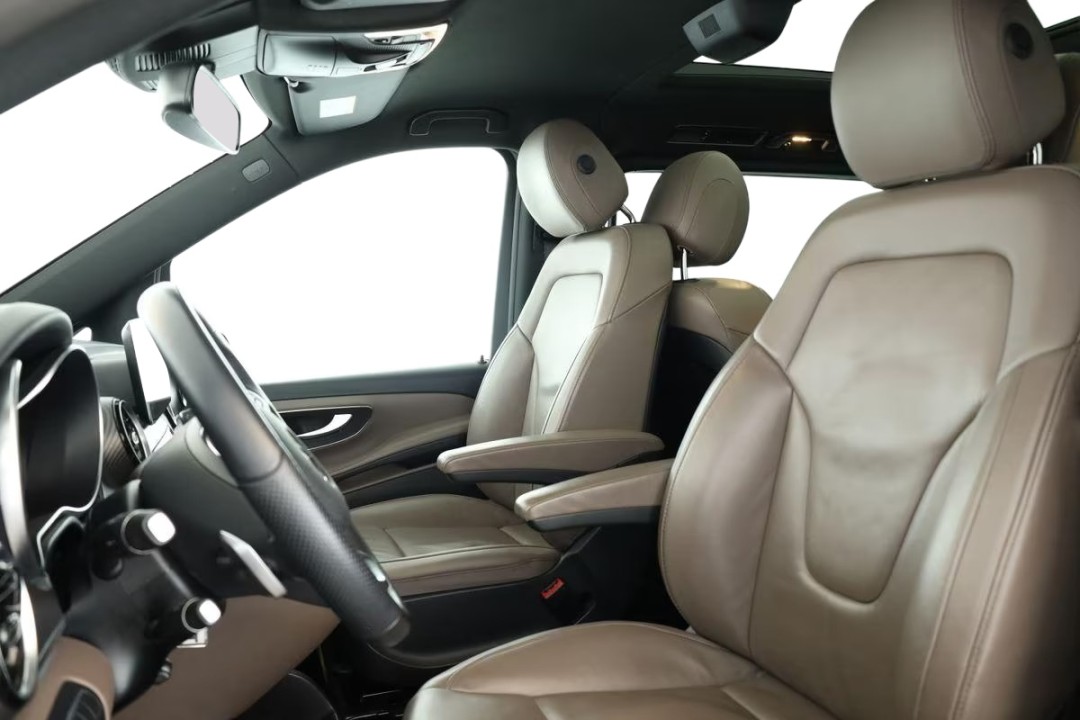 Mercedes-Benz V 300d 4MATIC - foto 12