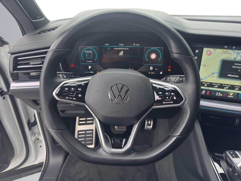 Volkswagen Touareg R-Line - foto 11