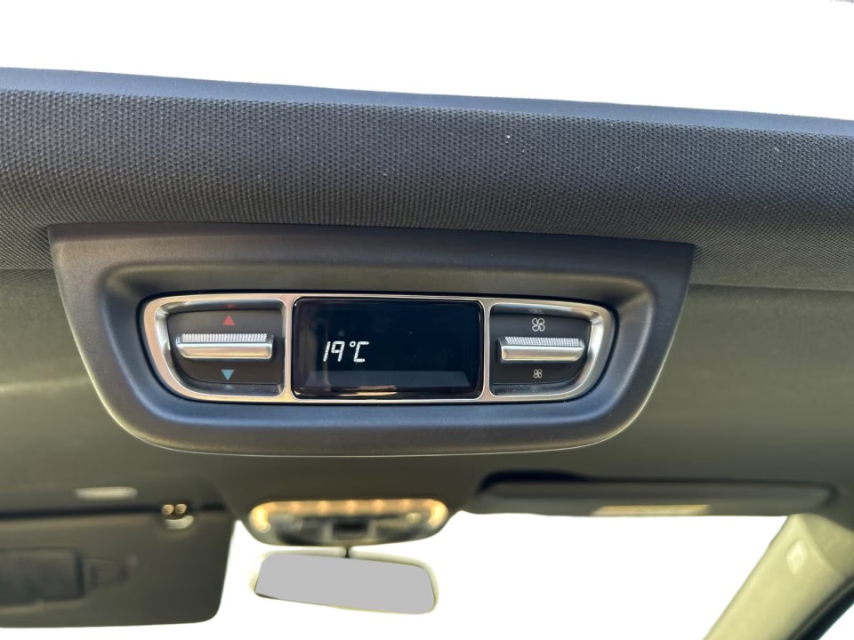 Mercedes-Benz V 300d 4MATIC AMG - foto 19