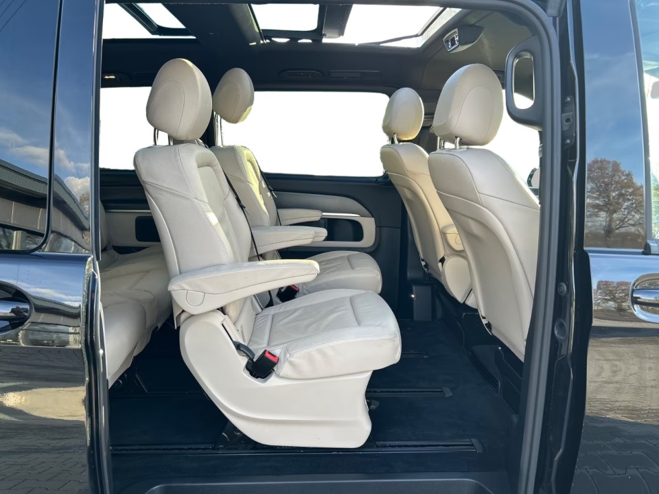 Mercedes-Benz V 300d 4MATIC AMG - foto 10
