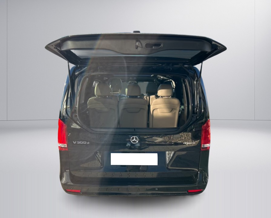 Mercedes-Benz V 300d 4MATIC AMG - foto 22