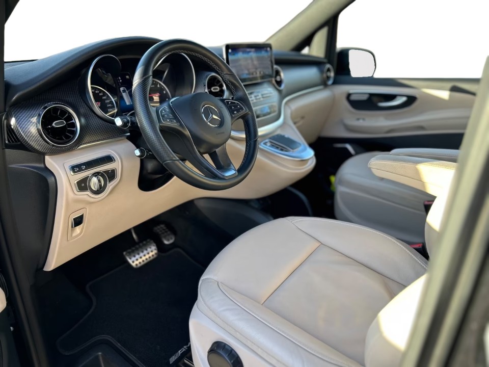 Mercedes-Benz V 300d 4MATIC AMG - foto 7