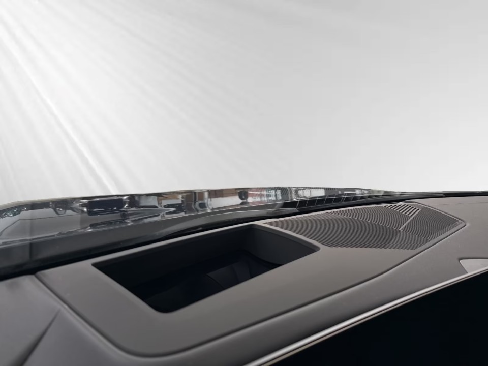 BMW Seria 5 530e M-Sport - foto 11