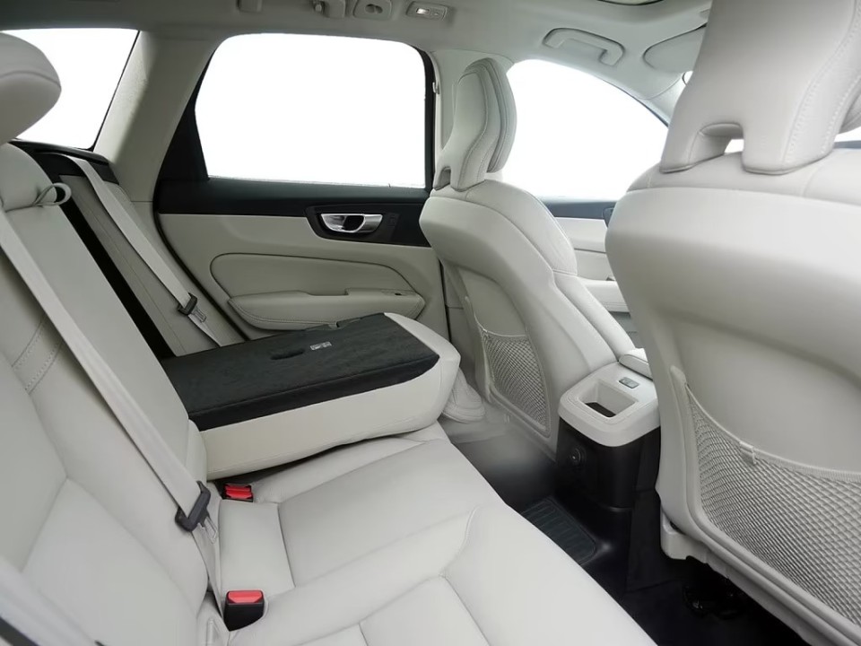 Volvo XC 60 T8 Plus Bright Recharge - foto 20