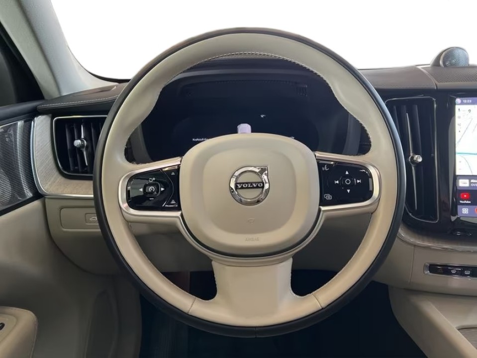 Volvo XC 60 Volvo XC60 T6 AWD Ultra Bright - foto 15