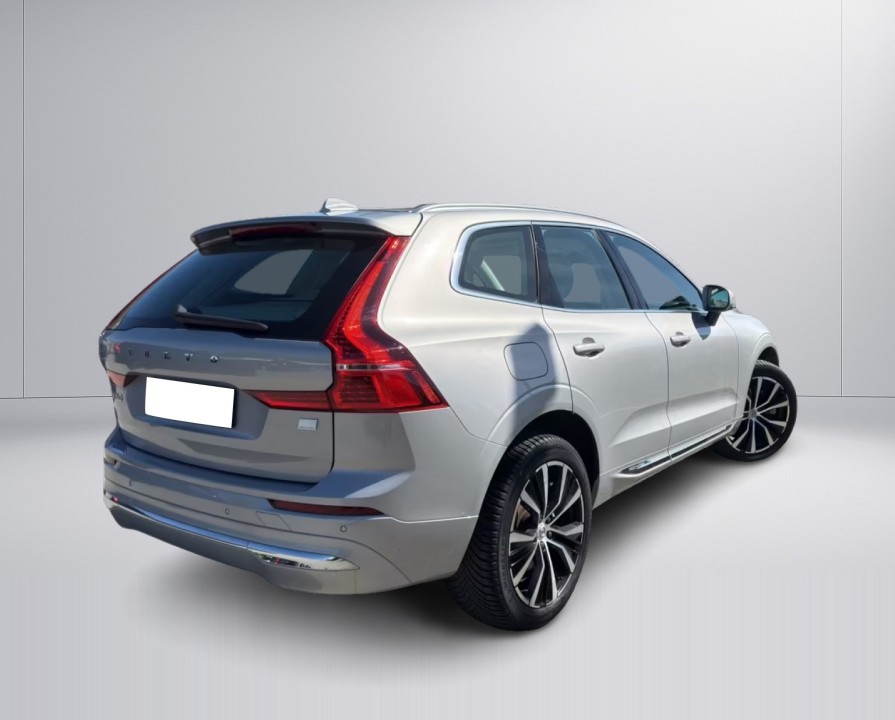 Volvo XC 60 T8 Ultimate Bright (3)