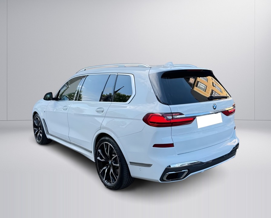 BMW X7 xDrive40d M-Sport (5)