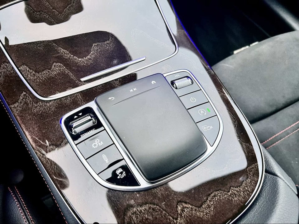 Mercedes-Benz E 53 AMG 4MATIC - foto 18