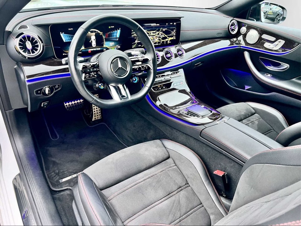 Mercedes-Benz E 53 AMG 4MATIC - foto 12