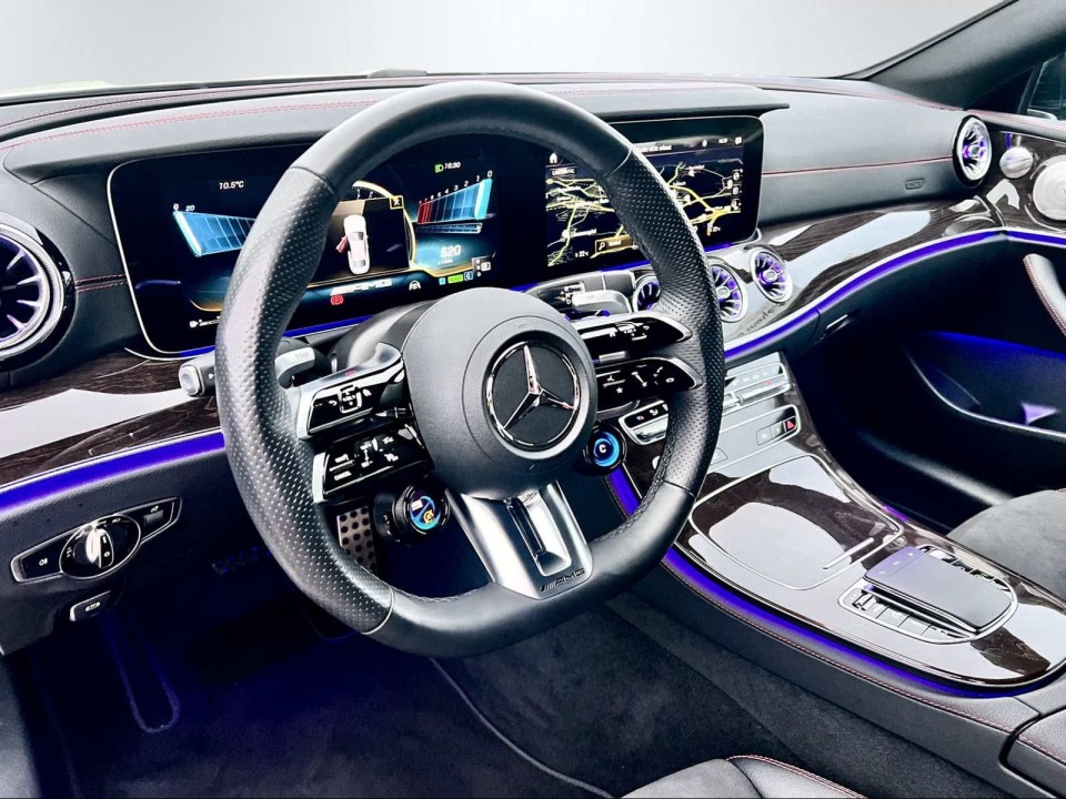 Mercedes-Benz E 53 AMG 4MATIC - foto 11