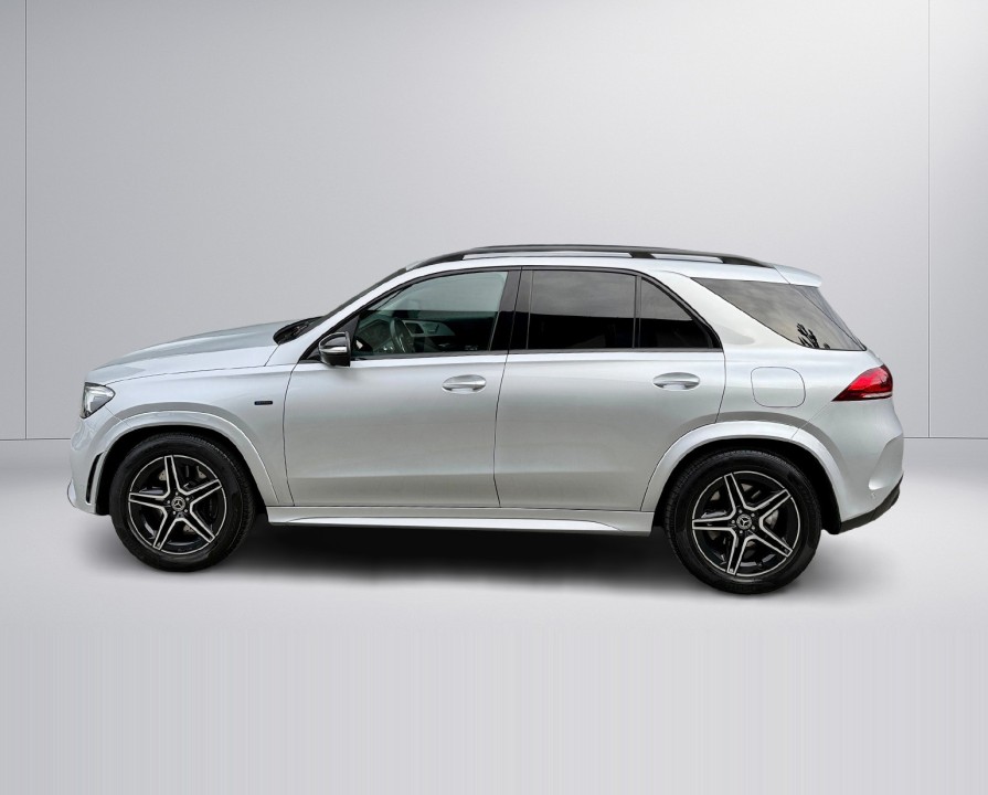 Mercedes-Benz GLE 350e 4MATIC (4)