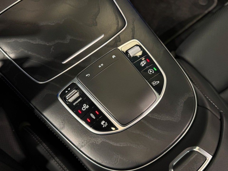 Mercedes-Benz E 53 AMG 4MATIC+ Coupé - foto 17