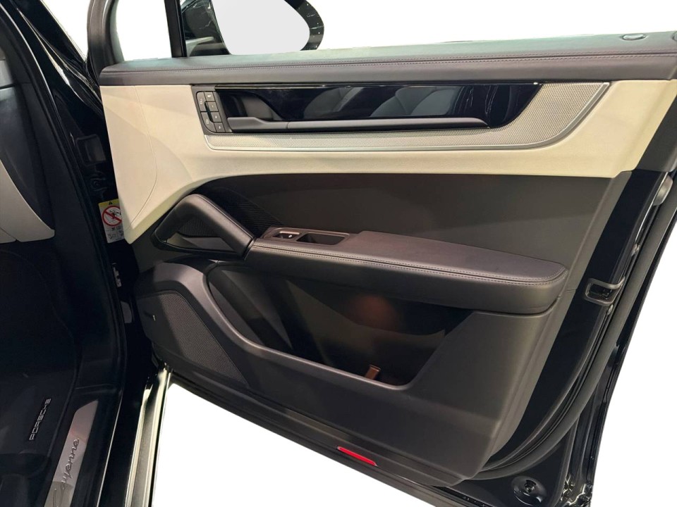 Porsche Cayenne E-Hybrid - foto 24
