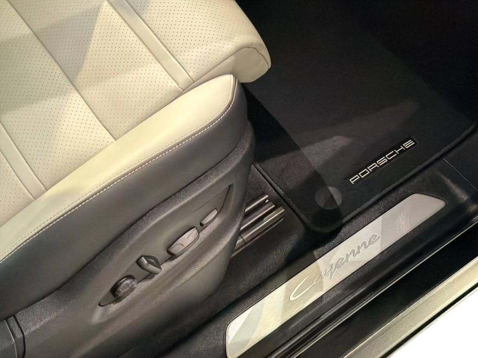 Porsche Cayenne E-Hybrid - foto 25